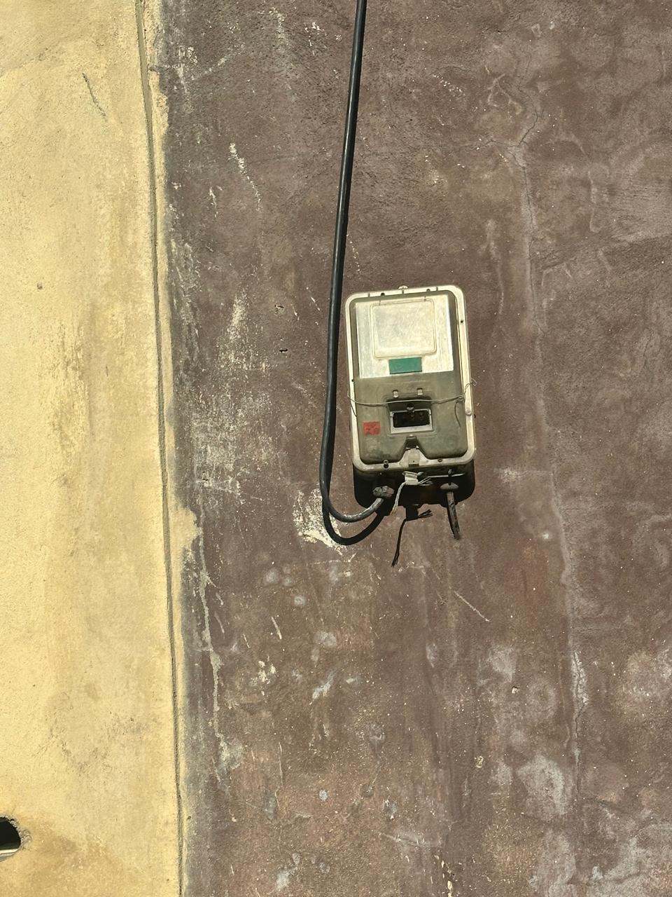 Padrão de entrada antigo, mal feito e perigoso